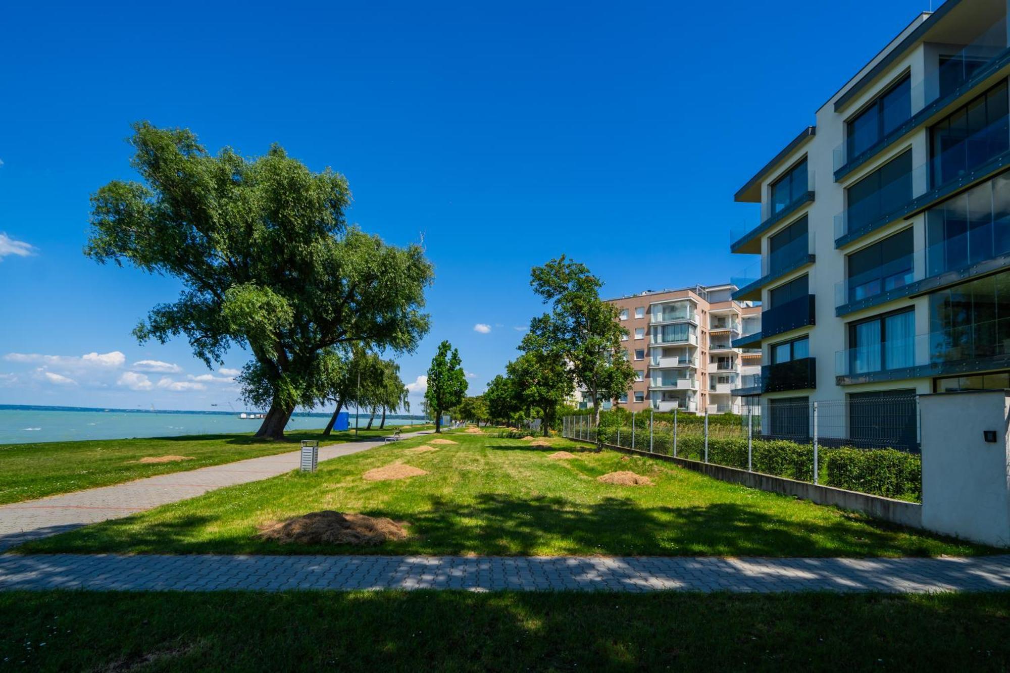 Myflat Casa Galerius Apartment Siofok Exterior photo